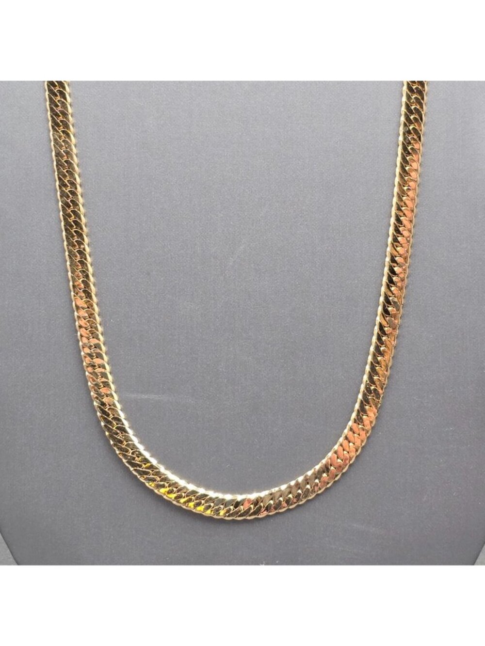 Vintage 14k Gold Plated Herringbone Chain Necklace 28" Heavy Cobra Mesh 6.3mm - Picture 9 of 9
